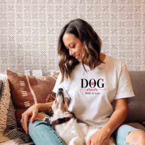 „DOG mom“ Design mit Pfote und Namen | personalisiert